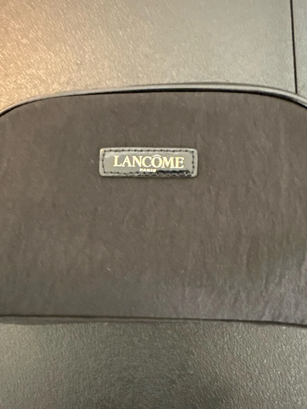 Lancôme Beauty Essentials Set with Black Pouch, Red Eyeliner, Black Mascara